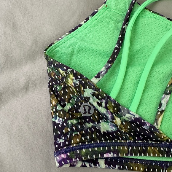Lululemon Free To Be (Wild) sports bra, size 12. - Picture 3 of 4